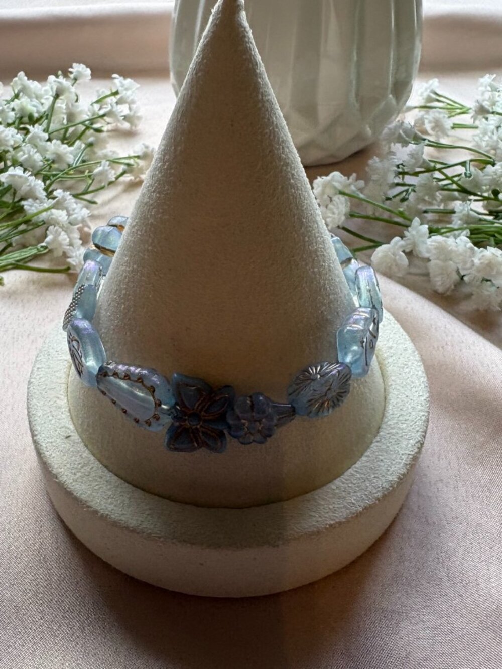 Blue Blossom Acrylic Stretch Bracelet